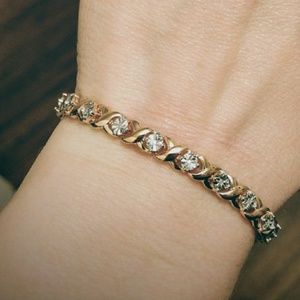 Rose Gold XO diamond bracelet